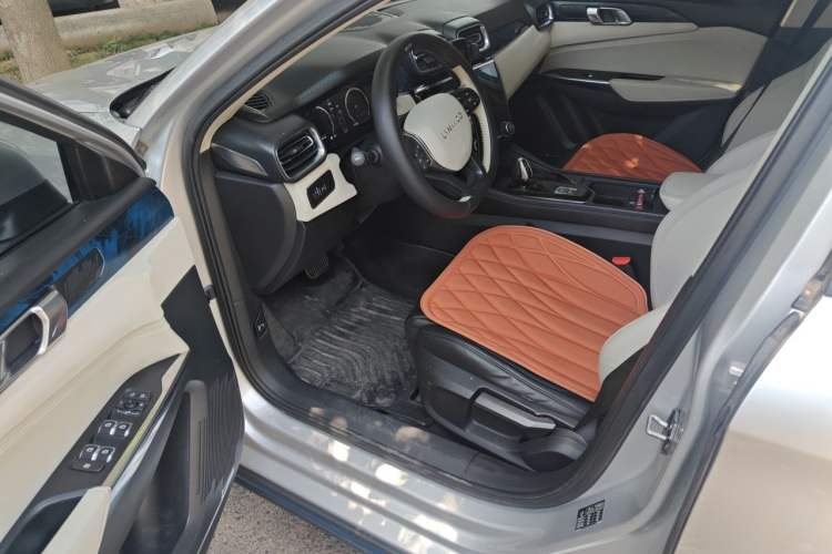Used Lynk & Co 02 2019 2.0T Automatic Two-Wheel Drive Funky Music Edition Driver Seat