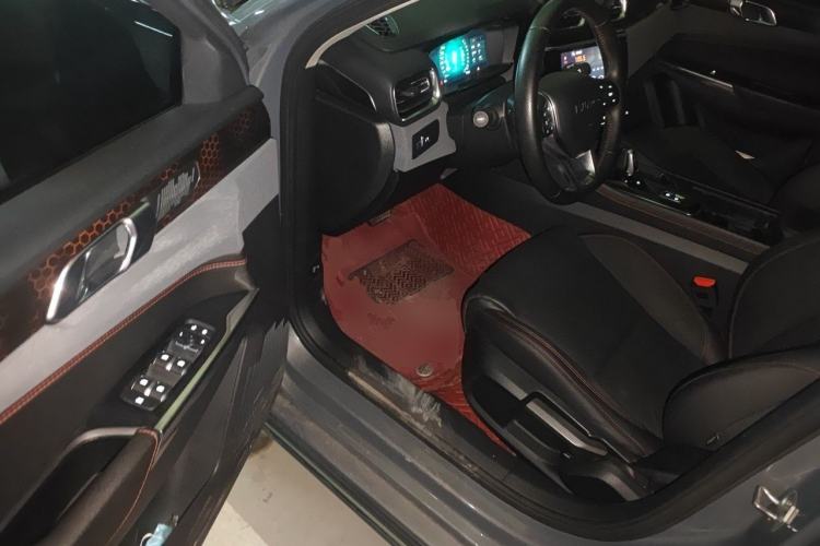 Used Lynk & Co 02 2019 1.5T DCT Two-Wheel Drive Sporty Version China VI Standard Driver Seat
