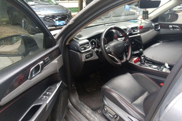 Used Lynk & Co 02 2019 High-Energy Edition 2.0T Automatic Two-Wheel Drive Pro Version China VI Standard Driver Seat