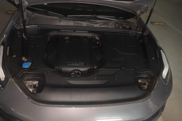 Used Lynk & Co 02 2019 1.5T DCT Two-Wheel Drive Sporty Version China VI Standard Engine Bay