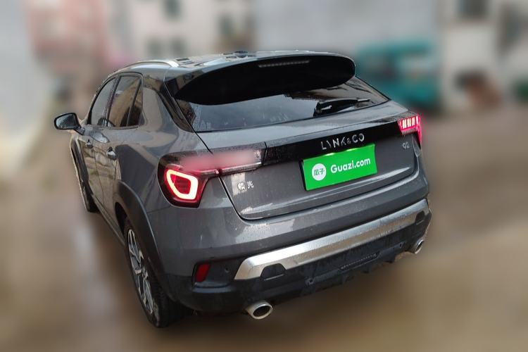Used Lynk & Co 02 2019 1.5T DCT Two-Wheel Drive Shine Pro Edition China VI Standard Exterior 3