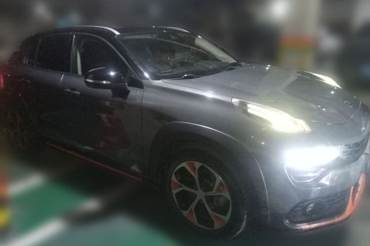 Used Lynk & Co 02 2019 1.5T DCT Two-Wheel Drive Shine Pro Edition China VI Standard Front Right 45 Deg