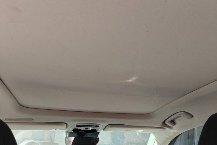 Used Lynk & Co 02 2019 1.5T DCT Two-Wheel Drive Pro Edition China VI Standard Headliner