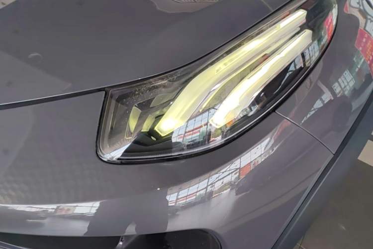 Used Lynk & Co 02 2019 1.5T DCT Two-Wheel Drive Shine Pro Edition China VI Standard Left Front Headlight