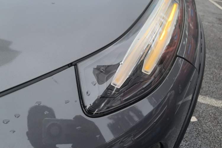 Used Lynk & Co 02 2019 1.5T DCT Two-Wheel Drive Sporty Version China VI Standard Left Front Headlight