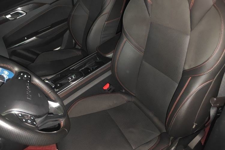 Used Lynk & Co 02 2019 1.5T DCT Two-Wheel Drive Sporty Version China VI Standard Left Front Seat