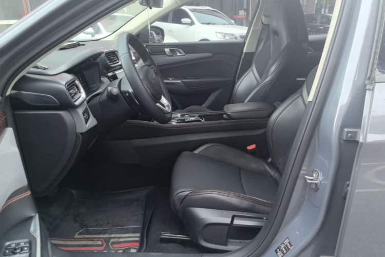 Used Lynk & Co 02 2019 1.5T DCT Two-Wheel Drive Sporty Version China VI Standard Left Front Seat