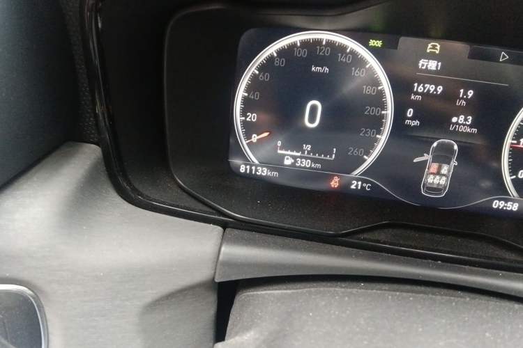 Used Lynk & Co 02 2019 High-Energy Edition 2.0T Automatic Two-Wheel Drive Pro Version China VI Standard Odometer Close Up