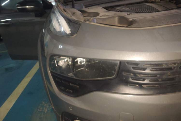 Used Lynk & Co 02 2019 1.5T DCT Two-Wheel Drive Shine Pro Edition China VI Standard Right Front Headlight