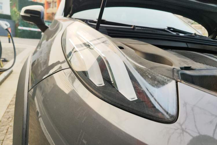 Used Lynk & Co 02 2019 1.5T DCT Two-Wheel Drive Pro Edition China VI Standard Right Front Headlight