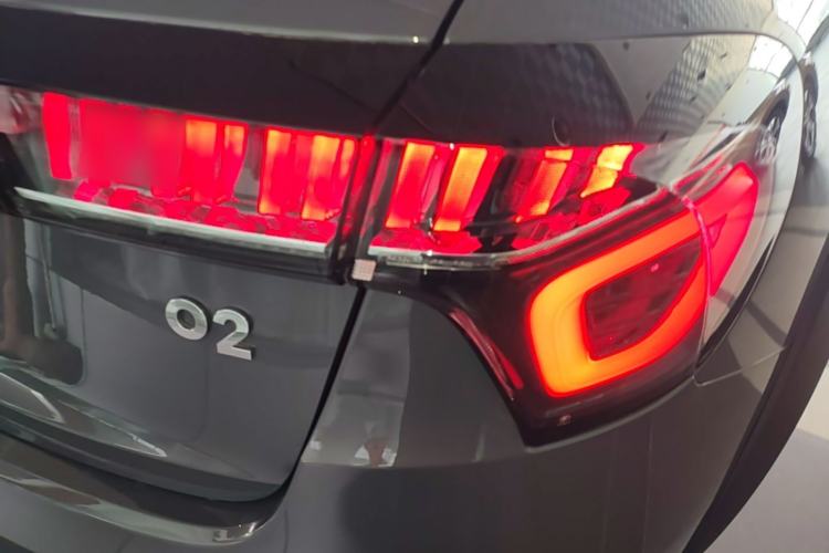 Used Lynk & Co 02 2019 1.5T DCT Two-Wheel Drive Shine Pro Edition China VI Standard Right Rear Taillight
