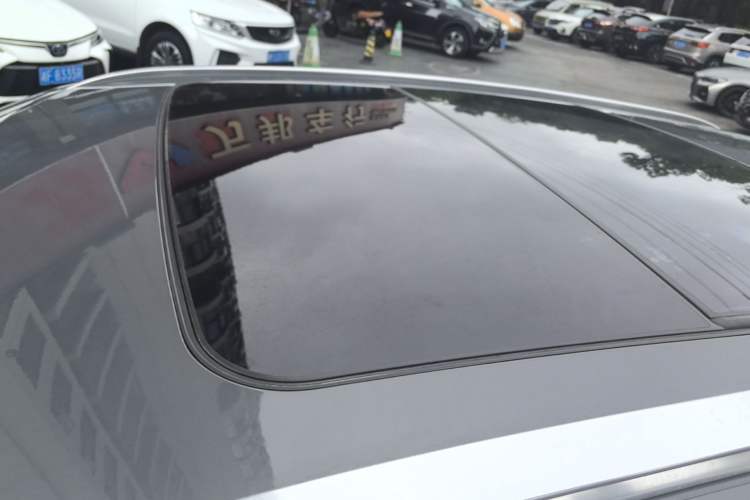 Used Lynk & Co 02 2019 1.5T DCT Two-Wheel Drive Sporty Version China VI Standard Roof