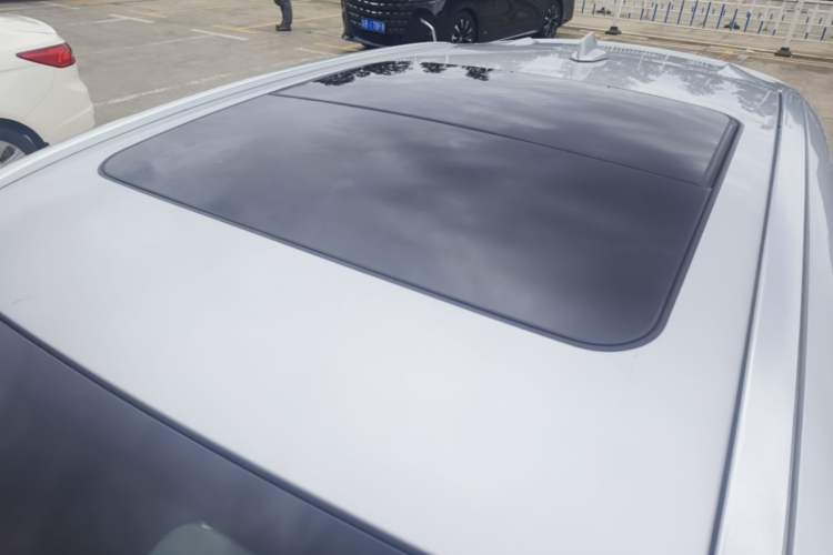 Used Lynk & Co 02 2019 2.0T Automatic Two-Wheel Drive Funky Music Edition Roof