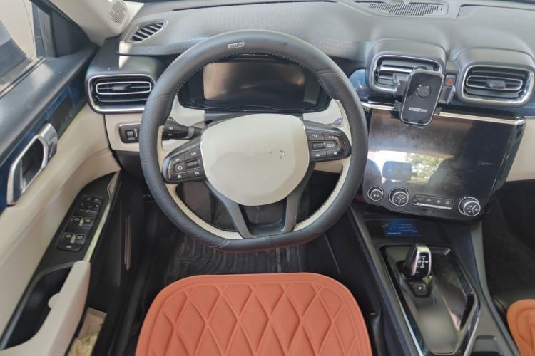 Used Lynk & Co 02 2019 2.0T Automatic Two-Wheel Drive Funky Music Edition Steering Wheel