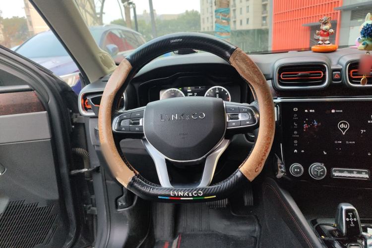 Used Lynk & Co 02 2019 1.5T DCT Two-Wheel Drive Pro Edition China VI Standard Steering Wheel