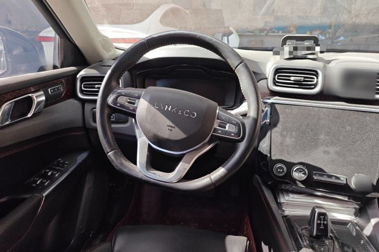 Used Lynk & Co 02 2019 1.5T DCT Two-Wheel Drive Pro Edition China VI Standard Steering Wheel