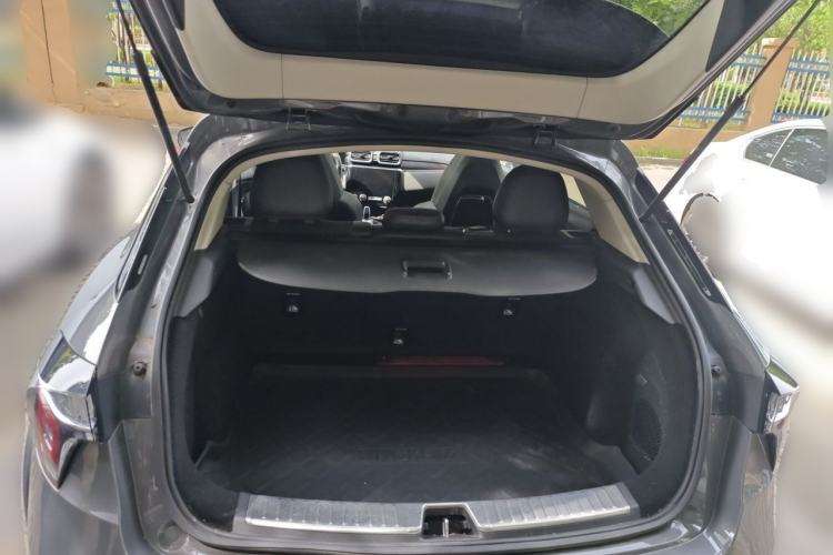 Used Lynk & Co 02 2019 1.5T DCT Two-Wheel Drive Pro Edition China VI Standard Trunk