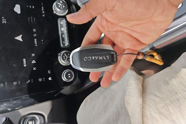 Used Lynk & Co 02 2019 1.5T DCT Two-Wheel Drive Pro Edition China VI Standard Vehicle Key