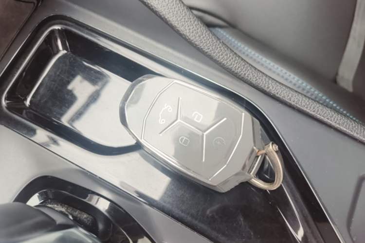 Used Lynk & Co 02 2019 2.0T Automatic Two-Wheel Drive Funky Music Edition Vehicle Key
