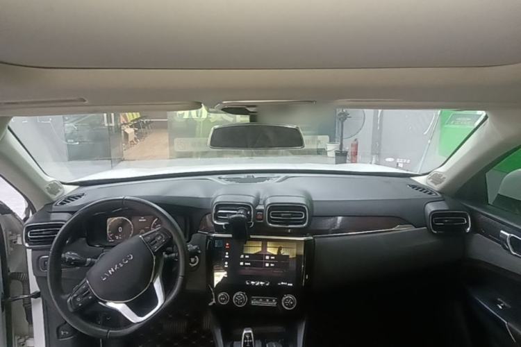 Used Lynk & Co 02 2019 1.5T DCT Two-Wheel Drive Sporty Version China VI Standard Center Console