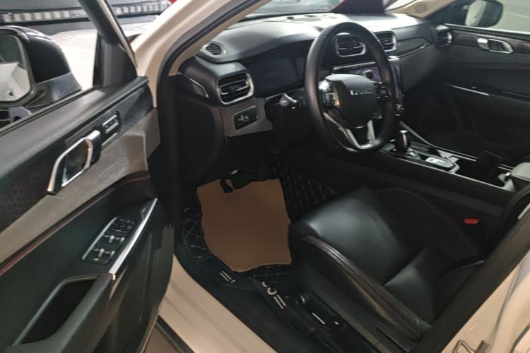Used Lynk & Co 02 2019 High-Energy Edition 2.0T Automatic Two-Wheel Drive Pro Version China VI Standard Driver Seat
