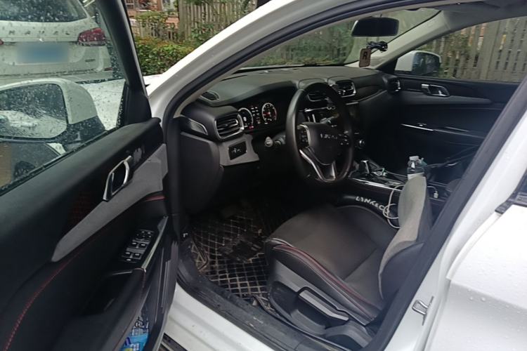 Used Lynk & Co 02 2019 1.5T DCT Two-Wheel Drive Sporty Version China VI Standard Driver Seat