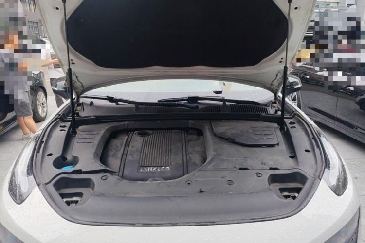 Used Lynk & Co 02 2019 1.5T DCT Two-Wheel Drive Pro Edition China VI Standard Engine Bay
