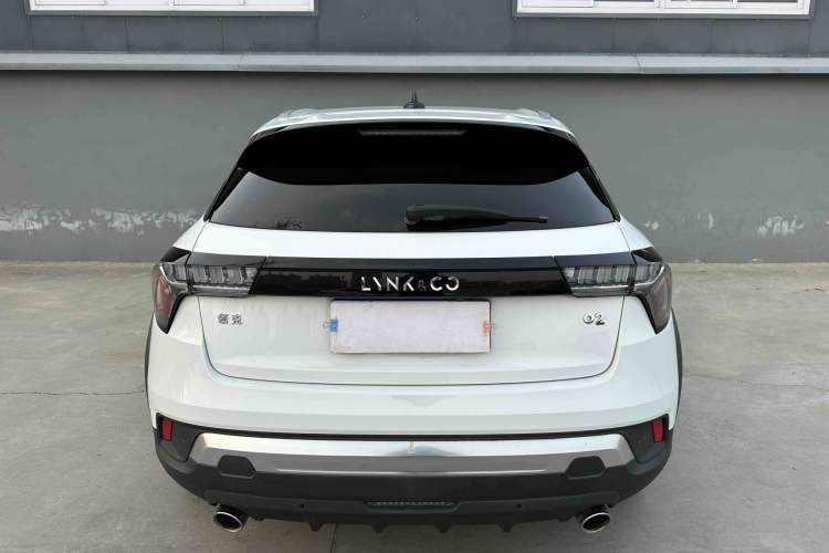 Used Lynk & Co 02 2019 1.5T DCT Two-Wheel Drive Pro Edition China VI Standard Exterior 4
