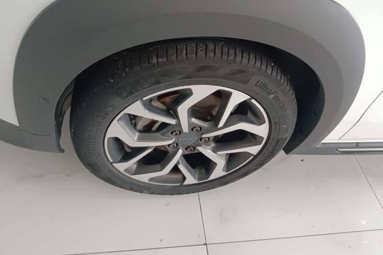Used Lynk & Co 02 2019 1.5T DCT Two-Wheel Drive Pro Edition China VI Standard Exterior 4