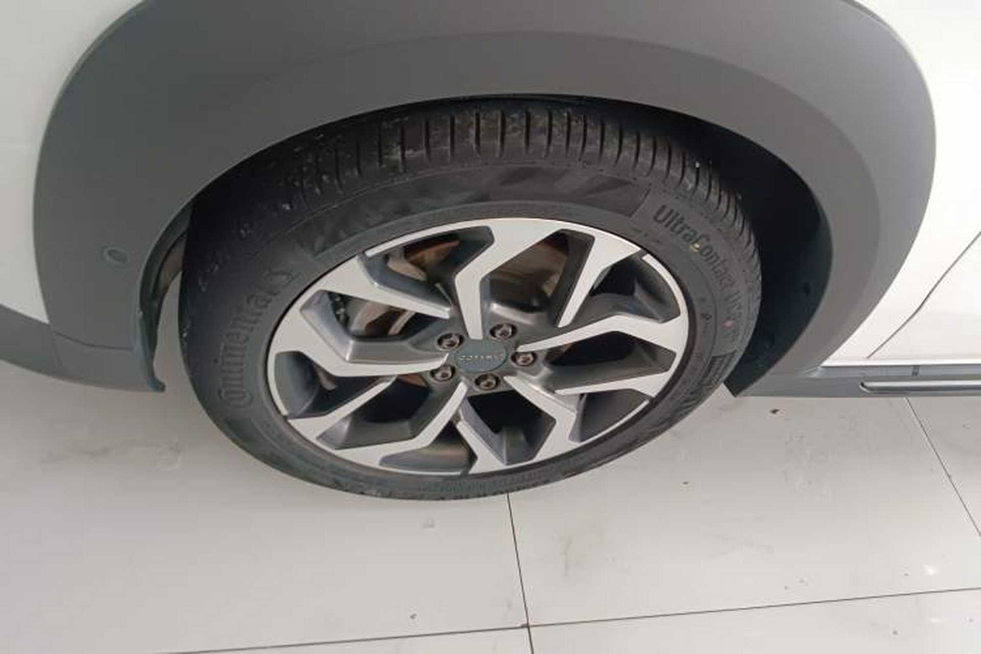 Used Lynk & Co 02 2019 1.5T DCT Two-Wheel Drive Pro Edition China VI Standard Exterior 4