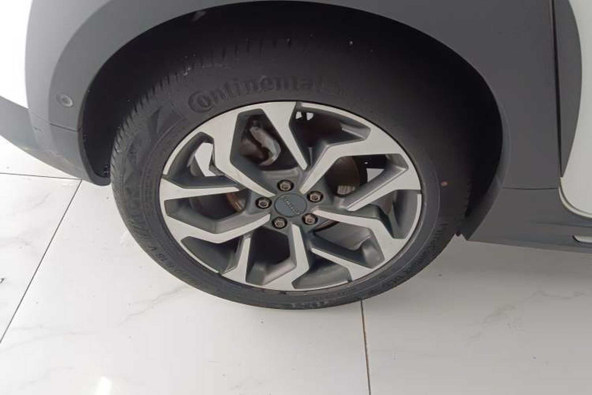 Used Lynk & Co 02 2019 1.5T DCT Two-Wheel Drive Pro Edition China VI Standard Exterior 5