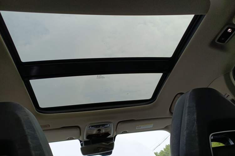Used Lynk & Co 02 2019 High-Energy Edition 2.0T Automatic Two-Wheel Drive Pro Version China VI Standard Headliner