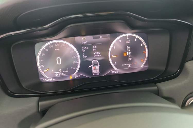 Used Lynk & Co 02 2019 1.5T DCT Two-Wheel Drive Pro Edition China VI Standard Instrument Cluster
