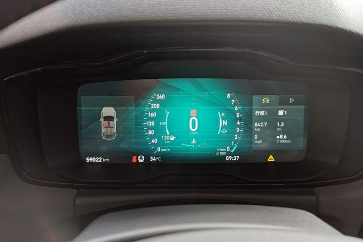 Used Lynk & Co 02 2019 1.5T DCT Two-Wheel Drive Pro Edition China VI Standard Instrument Cluster