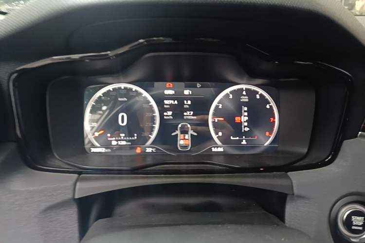 Used Lynk & Co 02 2019 1.5T DCT Two-Wheel Drive Sporty Version China VI Standard Instrument Cluster
