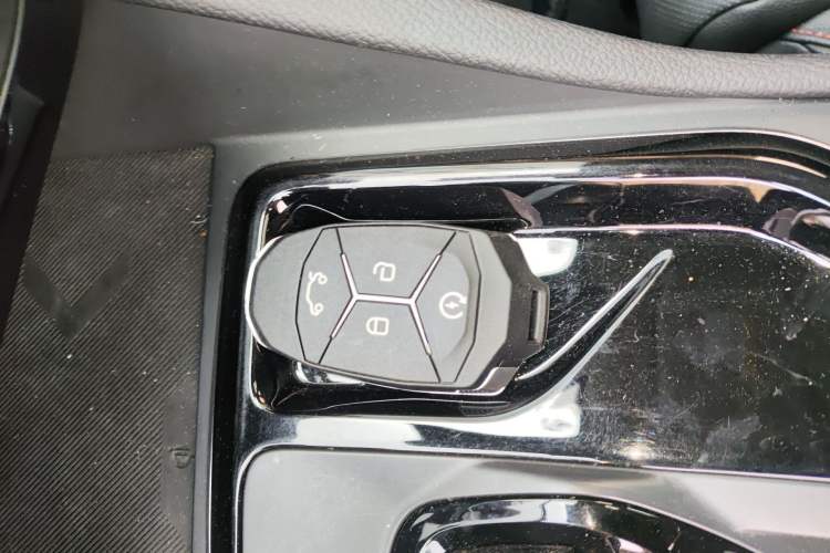Used Lynk & Co 02 2019 High-Energy Edition 2.0T Automatic Two-Wheel Drive Pro Version China VI Standard Interior 1