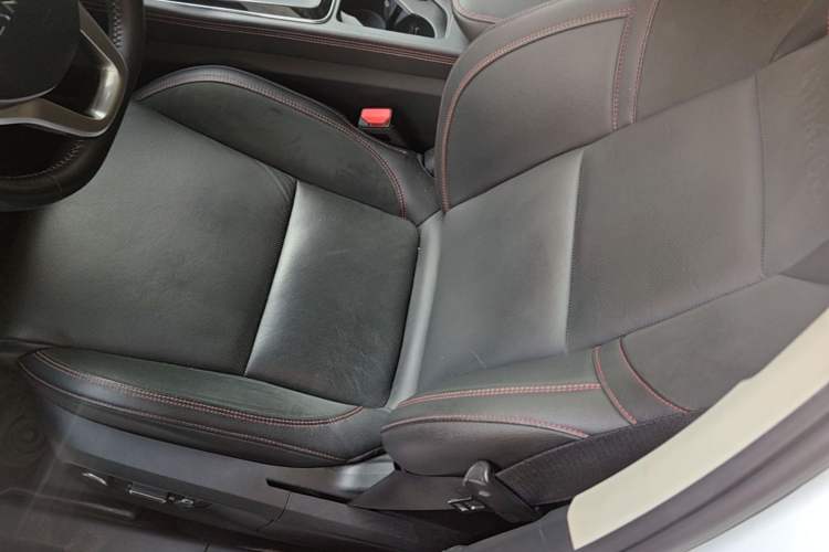 Used Lynk & Co 02 2019 1.5T DCT Two-Wheel Drive Pro Edition China VI Standard Left Front Seat