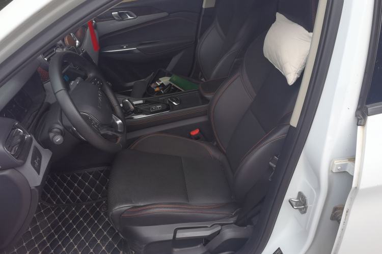 Used Lynk & Co 02 2019 1.5T DCT Two-Wheel Drive Sporty Version China VI Standard Left Front Seat