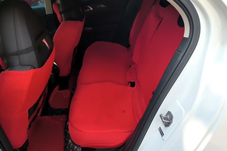 Used Lynk & Co 02 2019 1.5T DCT Two-Wheel Drive Pro Edition China VI Standard Left Rear Seat