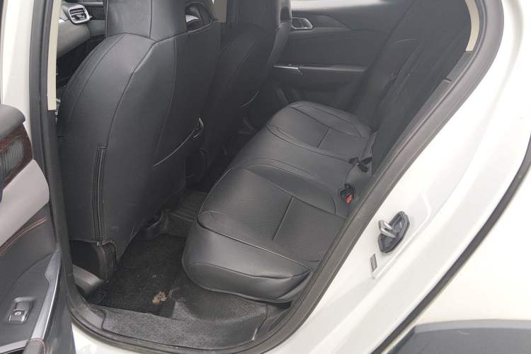 Used Lynk & Co 02 2019 1.5T DCT Two-Wheel Drive Pro Edition China VI Standard Left Rear Seat