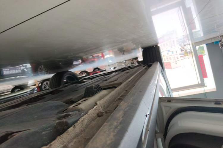 Used Lynk & Co 02 2019 1.5T DCT Two-Wheel Drive Pro Edition China VI Standard Left Side Sill