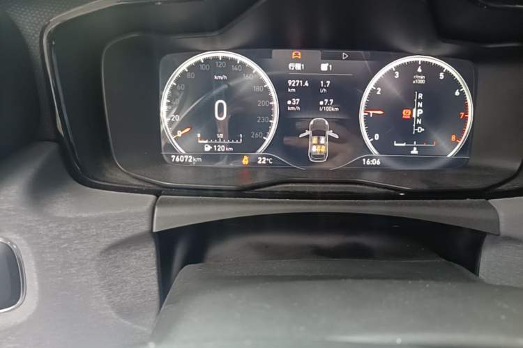 Used Lynk & Co 02 2019 1.5T DCT Two-Wheel Drive Sporty Version China VI Standard Odometer Close Up