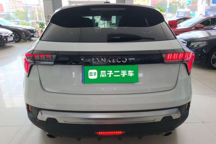 Used Lynk & Co 02 2019 1.5T DCT Two-Wheel Drive Pro Edition China VI Standard Rear