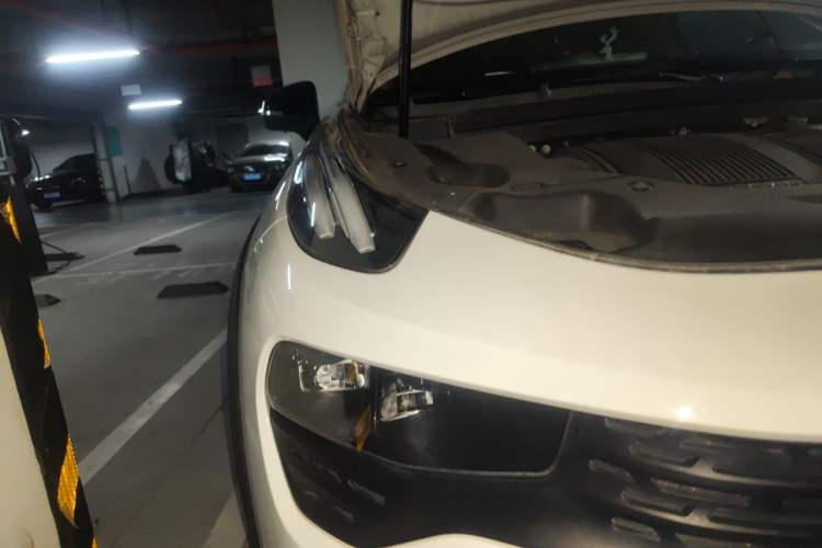 Used Lynk & Co 02 2019 1.5T DCT Two-Wheel Drive Pro Edition China VI Standard Right Front Headlight