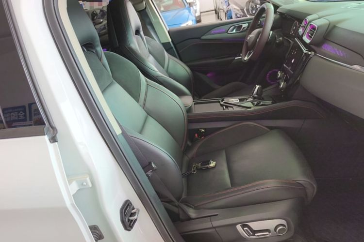 Used Lynk & Co 02 2019 1.5T DCT Two-Wheel Drive Pro Edition China VI Standard Right Front Seat