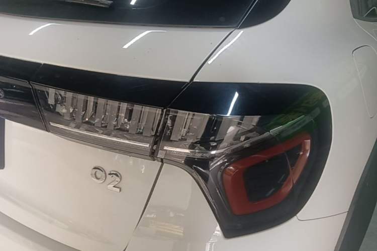 Used Lynk & Co 02 2019 1.5T DCT Two-Wheel Drive Sporty Version China VI Standard Right Rear Taillight