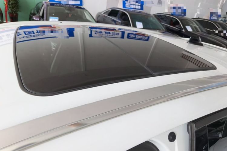 Used Lynk & Co 02 2019 1.5T DCT Two-Wheel Drive Pro Edition China VI Standard Roof