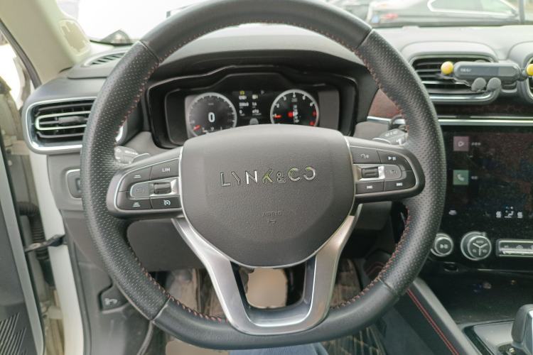 Used Lynk & Co 02 2019 High-Energy Edition 2.0T Automatic Two-Wheel Drive Pro Version China VI Standard Steering Wheel
