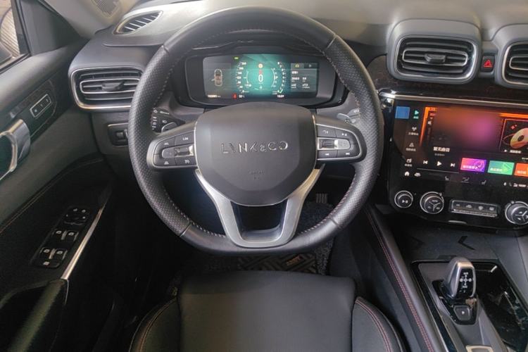 Used Lynk & Co 02 2019 1.5T DCT Two-Wheel Drive Pro Edition China VI Standard Steering Wheel
