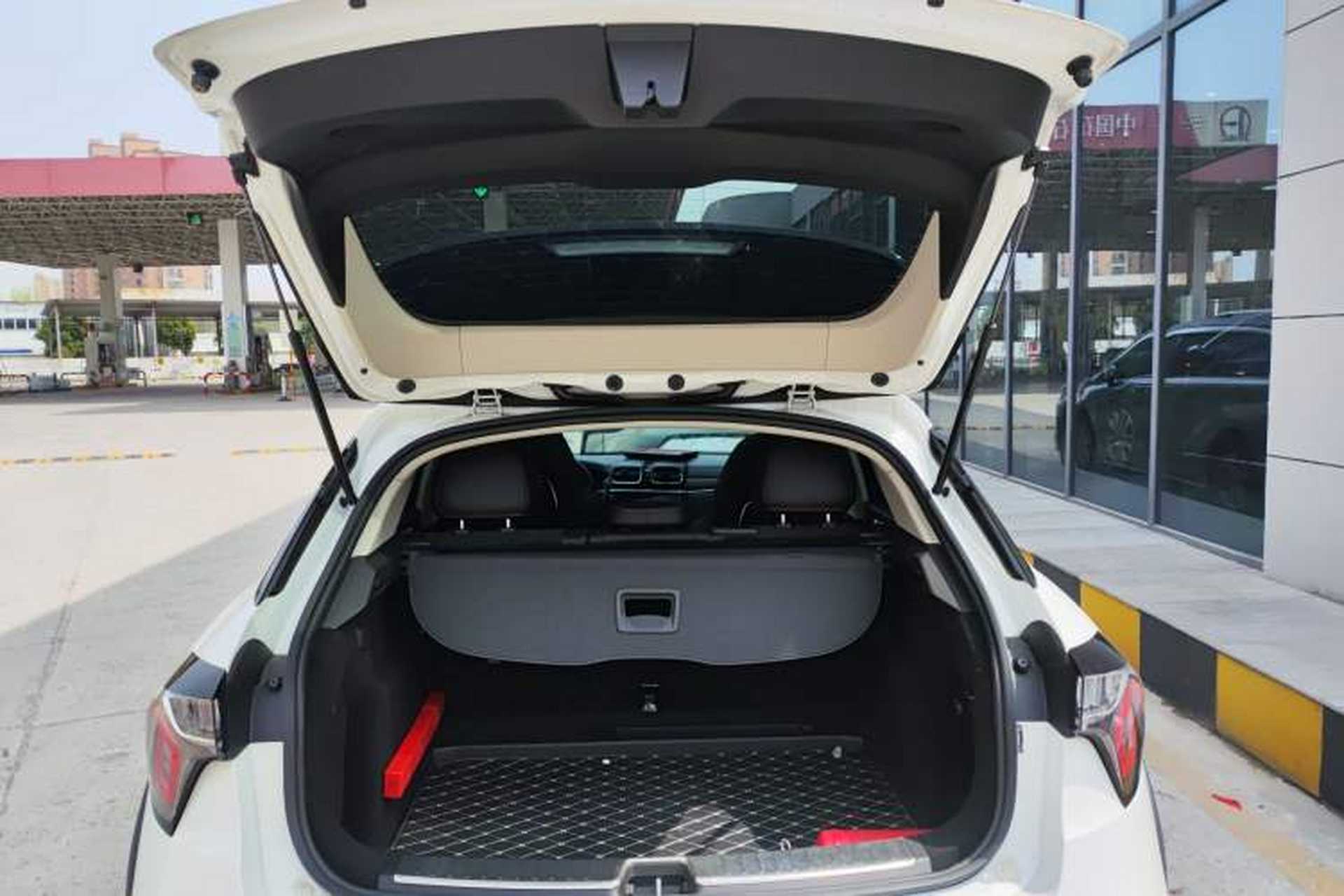 Used Lynk & Co 02 2019 High-Energy Edition 2.0T Automatic Two-Wheel Drive Pro Version China VI Standard Trunk